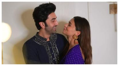 Alia Bhatt Romantic And Xxx - Ranbir Kapoor and Alia Bhatt reach hospital, baby expected to arrive soon |  Bollywood News - The Indian Express