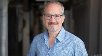 Anthony Hyman, winner of the 2022 Körber European Science Prize, is pictured here