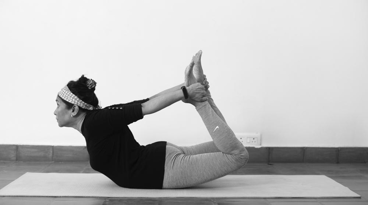 Half Spinal Twist (Ardha Matsyendrasana) – Yoga Poses Guide by WorkoutLabs