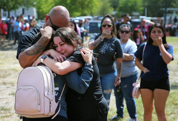 Parents besiege Texas high school after false shooting call | World ...