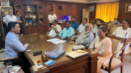 The eight Goa Congress MLAs met Chief Minister Pramod Sawant this morning.