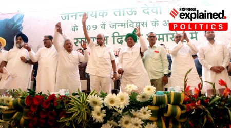 Leaders from various parties share the dais with former Haryana Chief Minister OP Chautala on September 25, to mark the birth anniversary of former deputy prime minister and INLD founder Devi Lal, in Fatehabad. (Express photo: Manoj Dhaka)