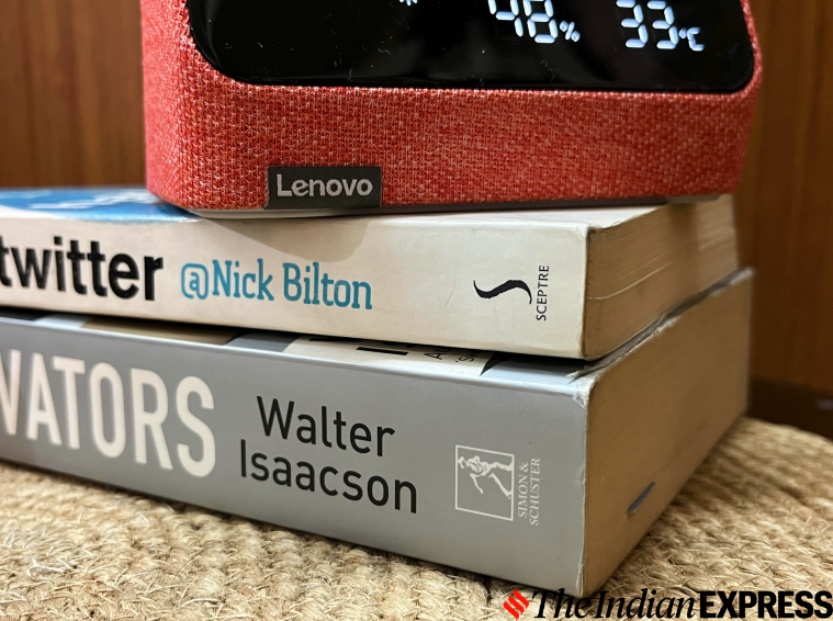 Lenovo Smart Clock Essential with Alexa review