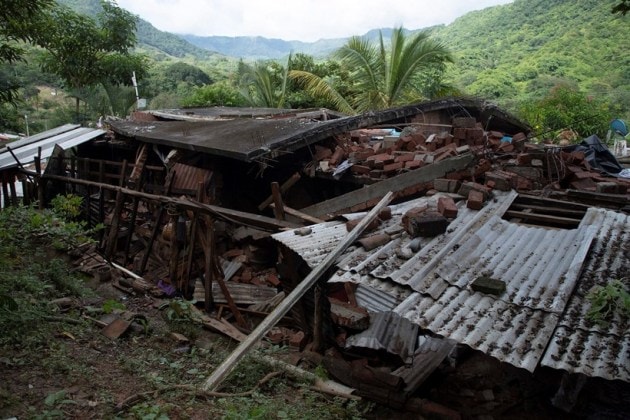 Damaged roads, cracked walls: Mexico takes stock of destruction left ...