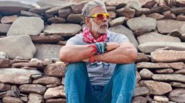 Milind Soman, Milind Soman fitness, Milind Soman trekking, Milind Soman and Ankita Konwar, Milind Soman in Ladakh, celeb fitness, indian express news