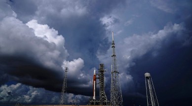 The NASA moon rocket stands on Pad 39B before a launch attempt for the Artemis 1 mission to orbit the moon