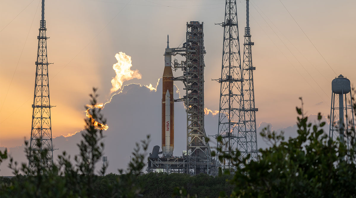 Artemis 1 rocket at the launchpad as nasa aborts launch attempt