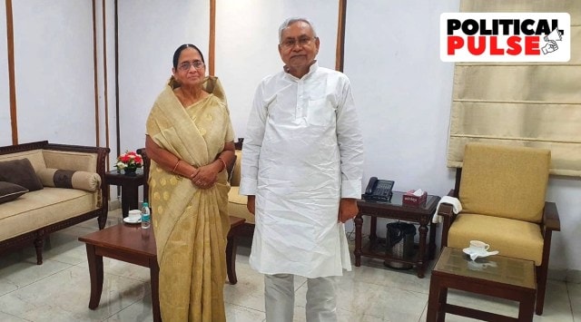 JD(U) chief Nitish Kumar meets Apna Dal (Kamerawadi) leader Krishna Patel (Photo credits: @adkamerawadi)