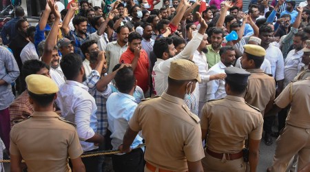 Chennai: Popular Front of India (PFI) workers protest against the raid of National Investigation Agency (NIA) at the PFI office, in Chennai, Thursday, Sept. 22, 2022. (PTI Photo)
