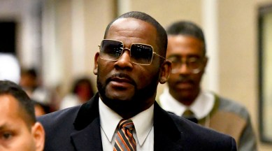 Smalgirlsex - R Kelly convicted of child porn, enticing girls for sex | World News - The  Indian Express