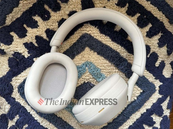 Sony WH 1000XM5 headphones review 20220921 2