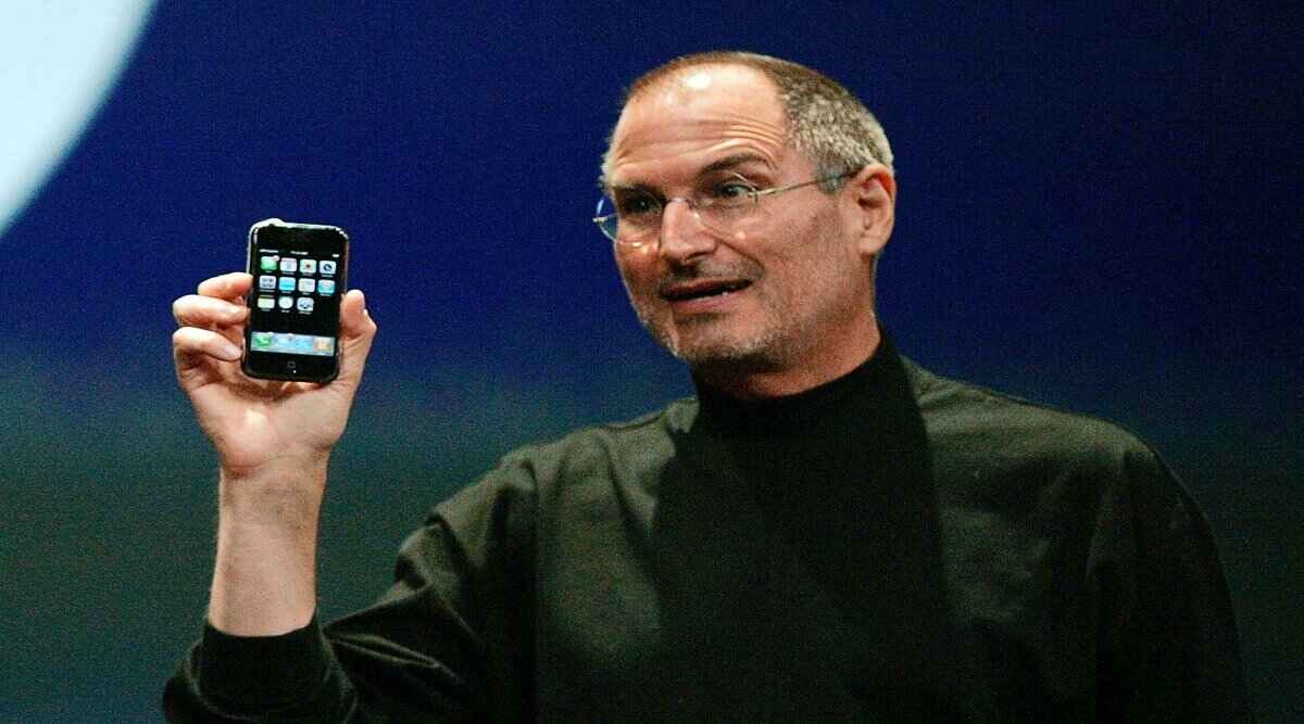 the first iphone 1