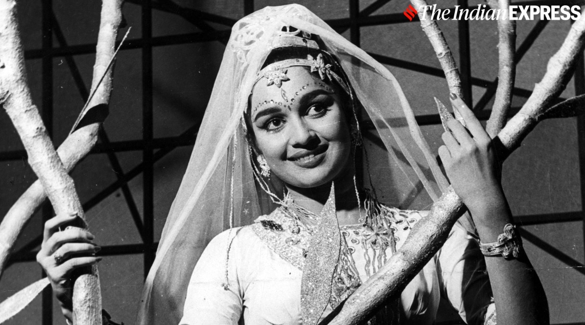 Dadasaheb Phalke Award Recipient Asha Parekh's Rare Photos From The ...