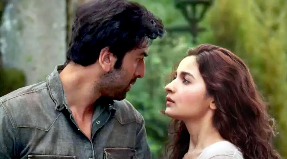 Ranbir Kapoor and Alia Bhatt are dealing legally with paps who clicked  unauthorized photos: 'Anything can be happening inside my house' |  Entertainment News,The Indian Express