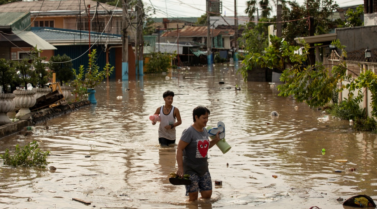 Super Typhoon Noru Hits Philippines, Leaves Five Rescuers Dead | World ...