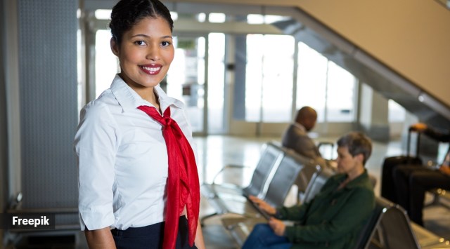 A flight attendant shared insider knowledge to make your travels smoother. (Photo: Freepik)
