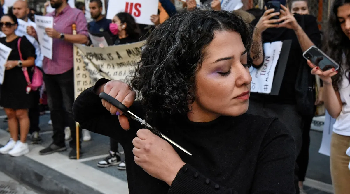 Iran's anti-veil protests draw on long history of resistance | World  News,The Indian Express