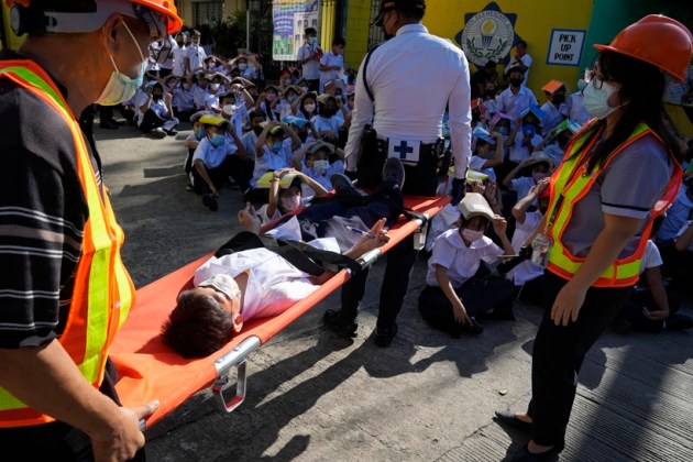 As China reels under earthquake, Philippines conducts drills in schools ...