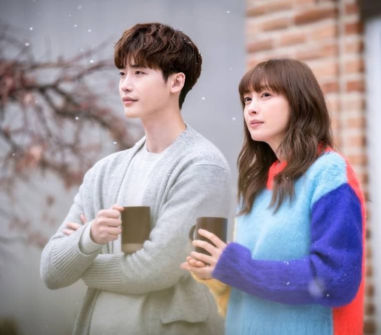 Revisiting Lee Jong-suk’s Romance Is A Bonus Book on his birthday: A ...