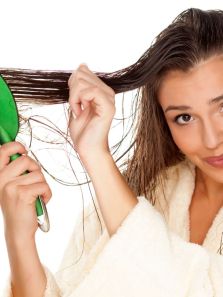 How to take care of wet hair?