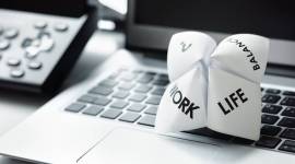 upsc, work culture, upsc ethics, quiet quitting, moonlighting, hustle culture, upsc essentials, issue at a glance, upsc social issues, work life balance, swiggy, 18 hours of work, sarkari naukri, government jobs, upsc prelims 2023, upsc mains 2023, upsc current affairs