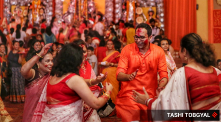 With dhols and dhunuchi dance, women celebrate Sindoor Khela