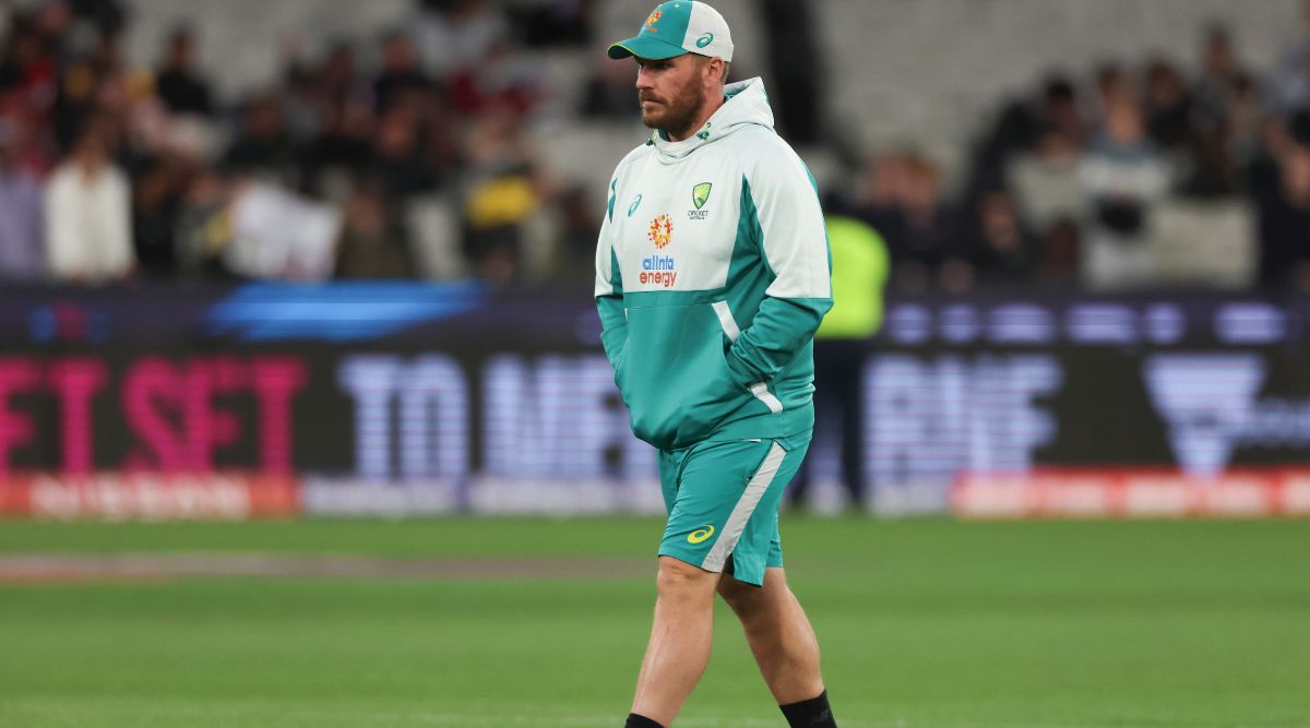 aaron-finch-70-30-to-play-in-australia-s-world-cup-crunch-match