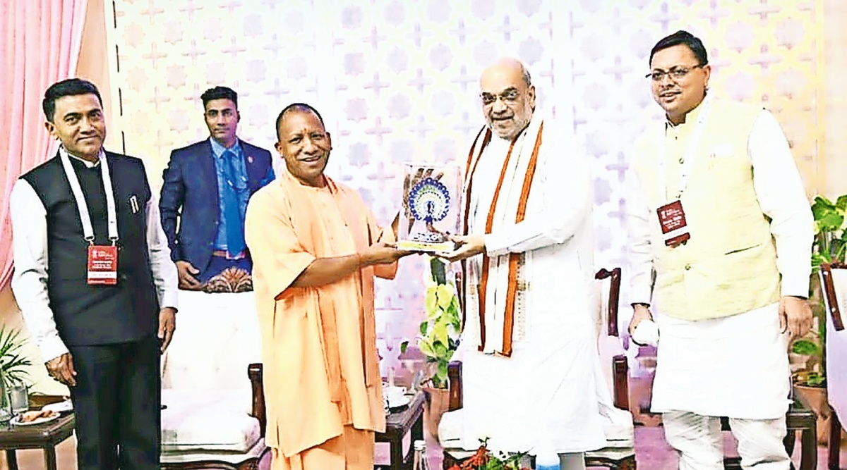 Yogi gifts ODOP scheme products to Amit Shah, Chief Ministers of 15 ...