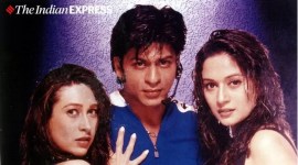 Karishma Kapoor- Shah Rukh Khan- Madhuri Dixit- Dil To Pagal Hai
