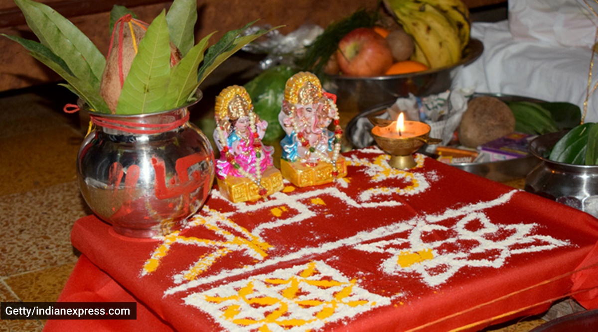 Diwali 2022 Laxmi Puja Vidhi Shubh Muhurat Puja Timings Samagri List Mantra Rituals Procedure 9325