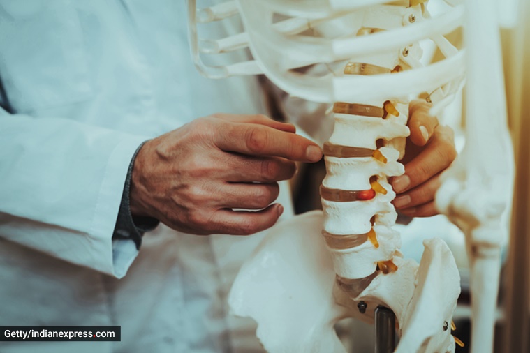 Día Mundial de la Osteoporosis: ¿Estamos perdiendo altura a medida que envejecemos?