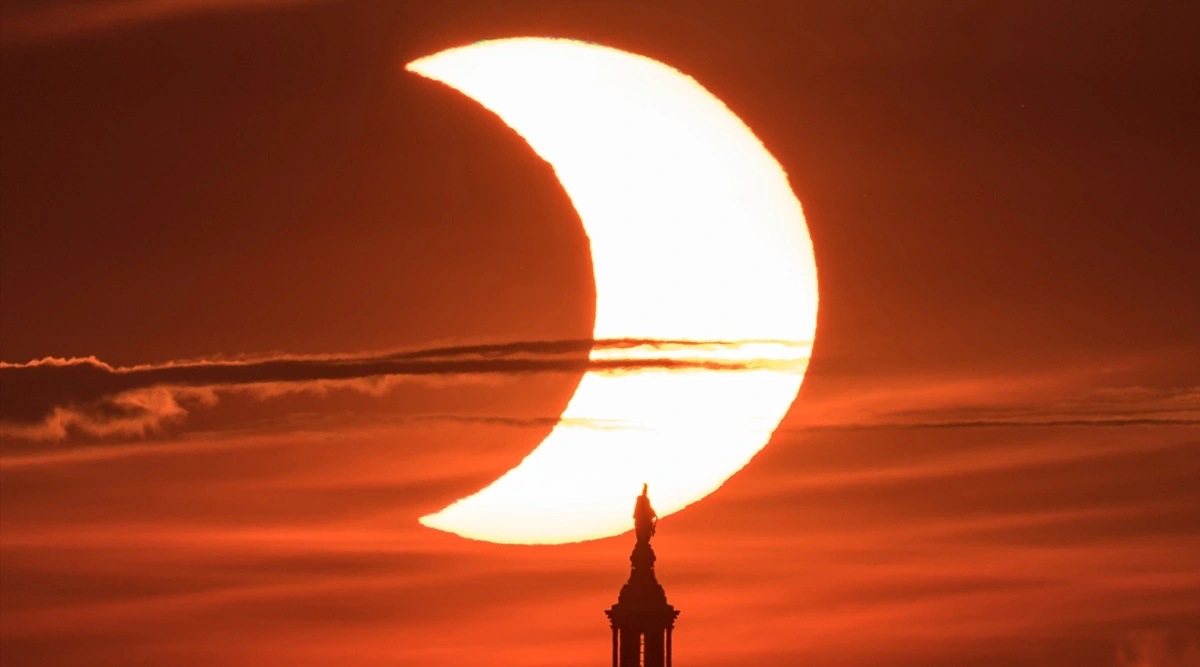 partial solar eclipse, partial solar eclipse 2022, solar eclipse, temples shut during solar eclipse, temples closed during solar eclipse, astrology, indian express news