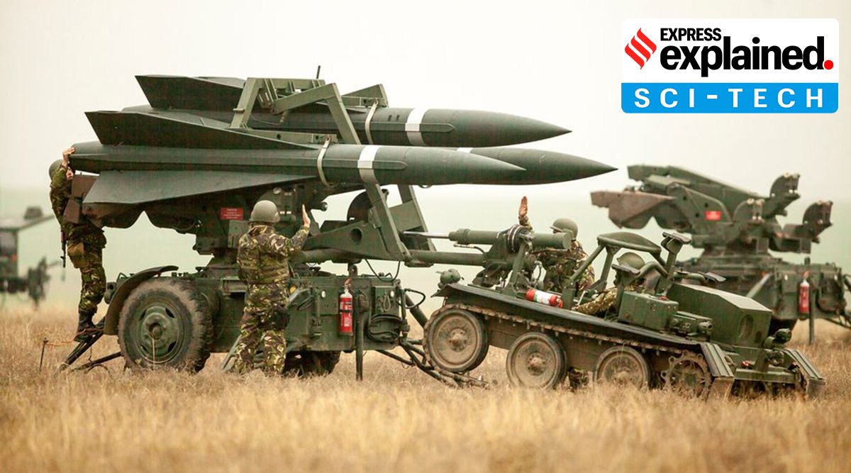 Romanian soldiers with a HAWK PIPIIIR ground-to-air missile launch pad during a joint exercise with the US in November 2016. (Reuters Photo/File)

