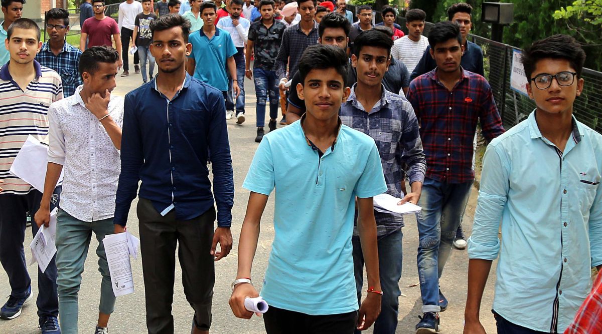 JKPSC CCE sees 61% turnout amid age relaxation dispute, flight cancellations