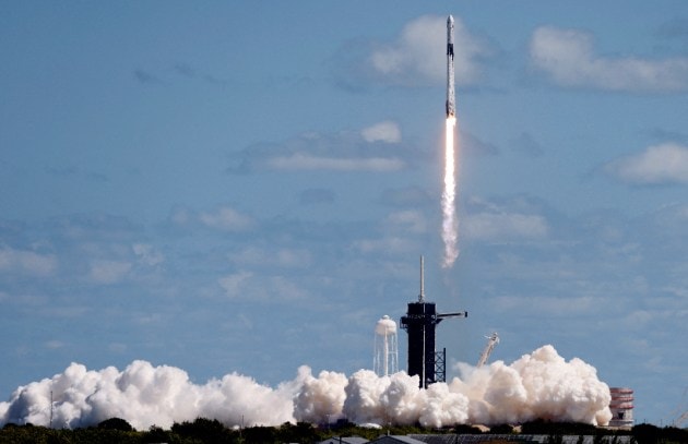 Photos Nasa And Spacexs Historic Crew 5 Launch To International Space Station Technology