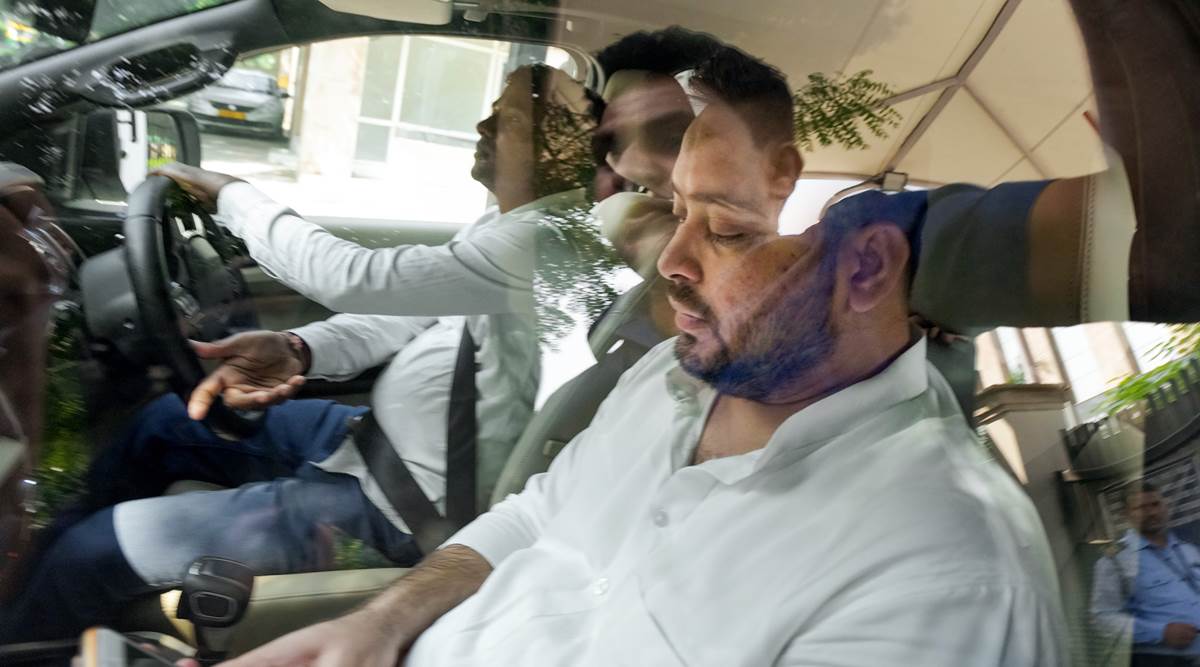 New Delhi: Bihar Dy CM and RJD leader Tejashwi Yadav leaves after appearing at a special CBI court in connection with the IRCTC scam case, on Tuesday, Oct 18, 2022. (PTI Photo)