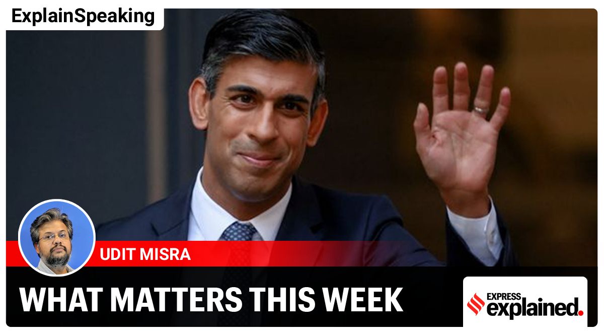New leader of Britain's Conservative Party Rishi Sunak waves outside the party's headquarters in London, Britain, October 24, 2022. (Reuters Photo: Henry Nicholls)