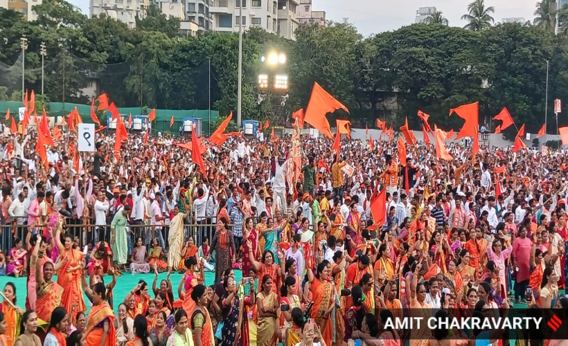 Sena Vs Sena: Uddhav, Shinde Factions Hold Massive Dussehra Rallies In ...