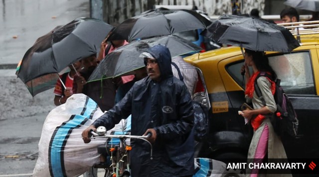 Overnight rain leaves many areas in Mumbai inundated, hits traffic ...