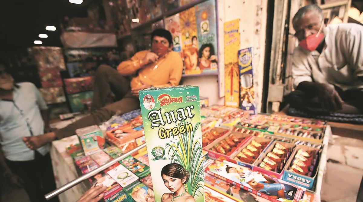 UT asks cracker sellers to declare that they will sell only green