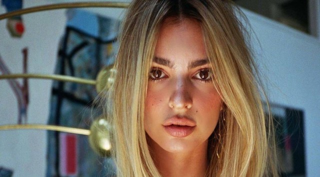 Emily Ratajkowski reflected on her 'controversial dress'. (Photo: Emily Ratajkowski/ Instagram)