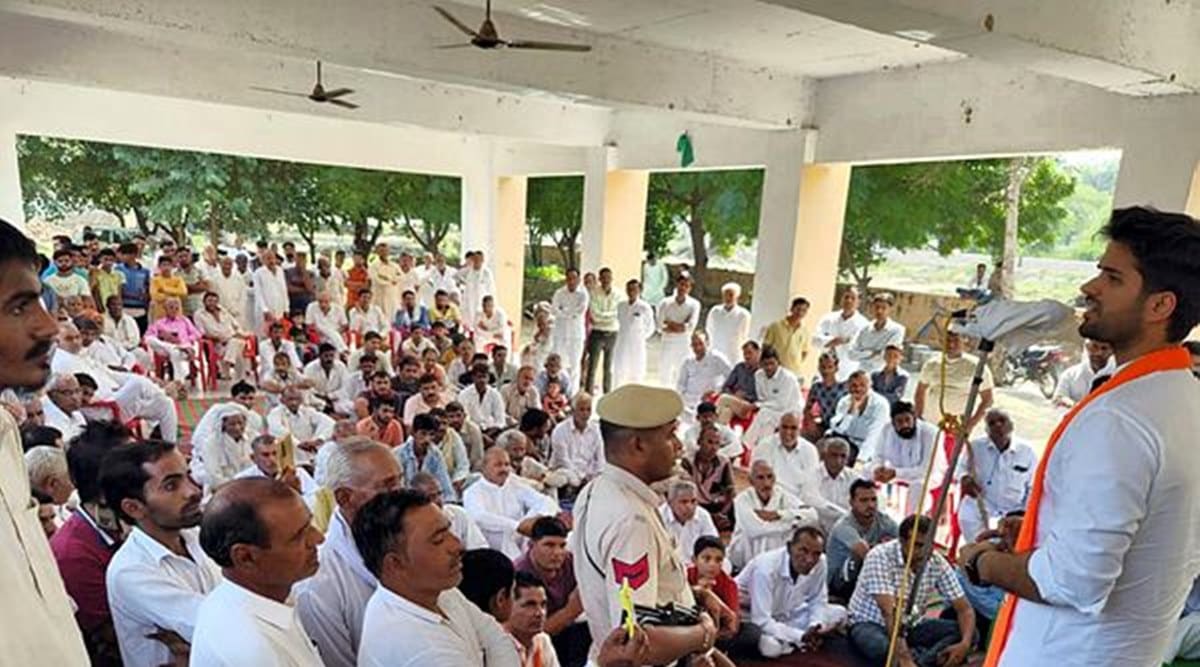  BJP candidate Bhavya Bishnoi addresses a gathering during his campaign for upcoming Adampur constituency by-election, in Adampur. (PTI)