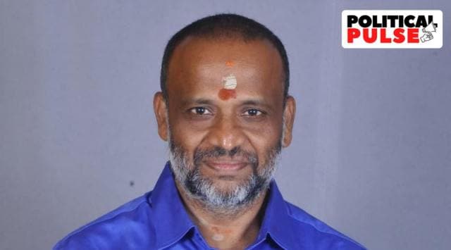 Kolisetty Shiva Kumar founded the Yuvajana Sramika Rythu Congress Party (YSRCP) in 2010.