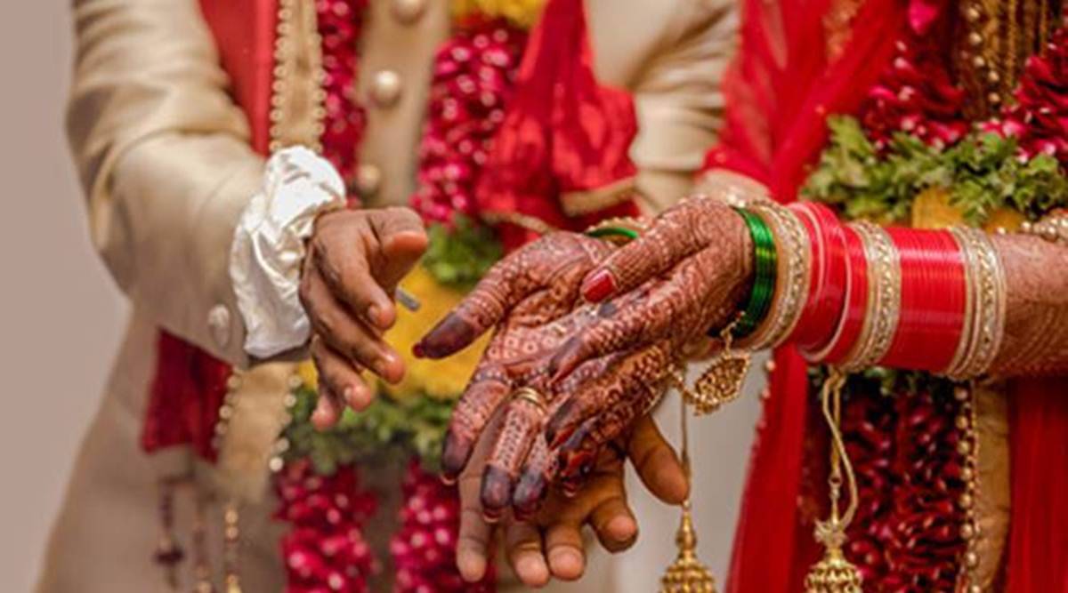 झारखंड : शादीशुदा महिला की दुबारा कराइ शादी, तीन‎ गिरफ्तार-Jharkhand: Married woman got married again, three arrested