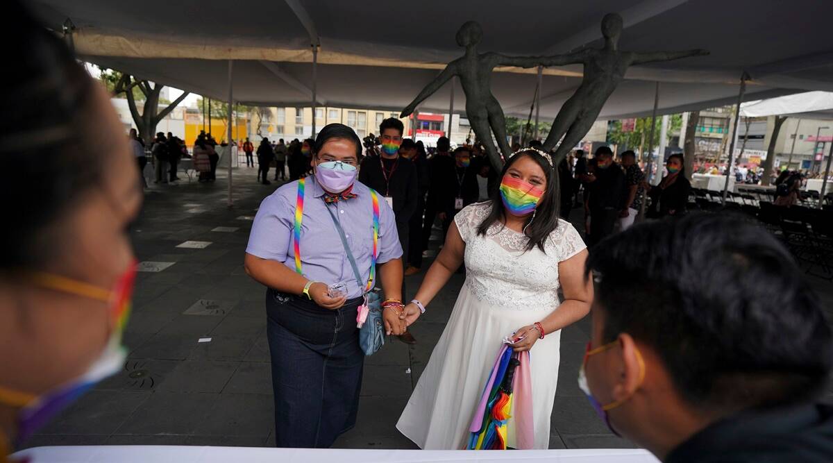 Same Sex Marriage Is Now Legal In All Of Mexico S States World News   Mass Same Sex Wedding 200 Ap 