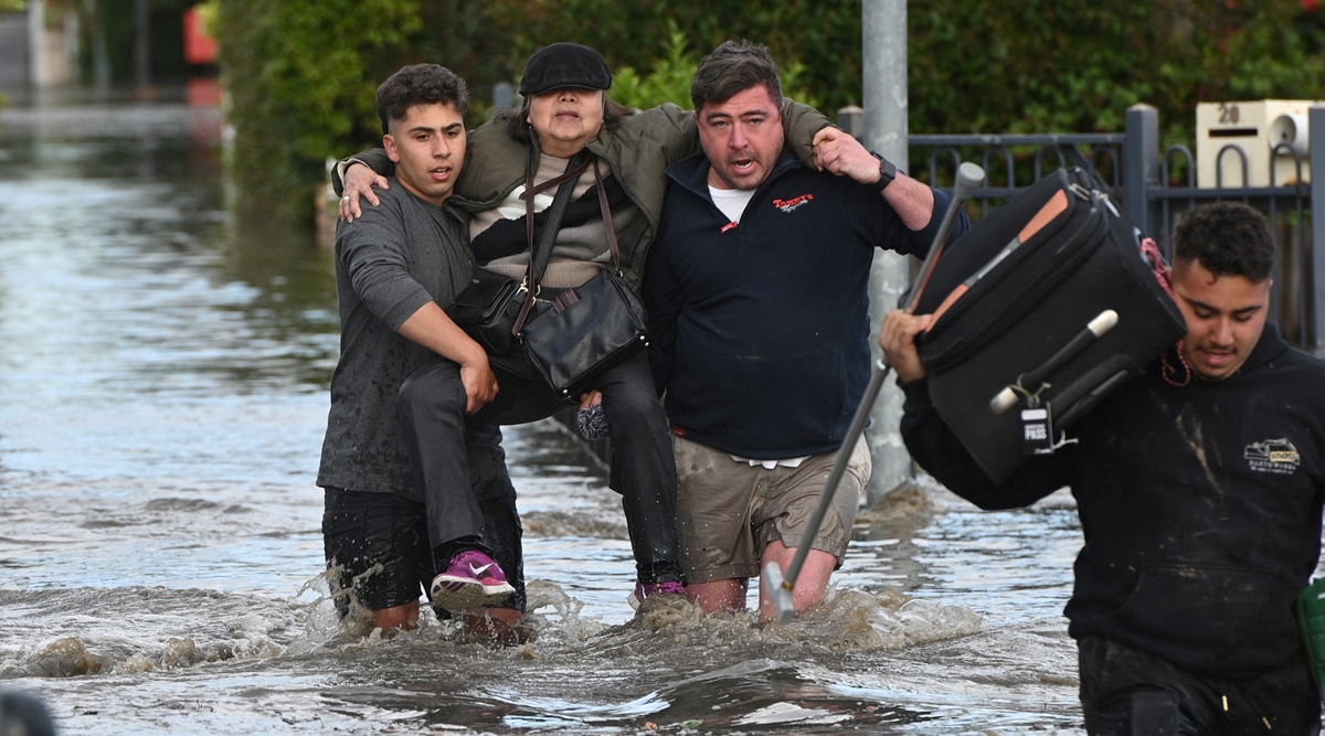 australia-suffers-weather-emergency-melbourne-swamped-as-deluge-hits-3-states