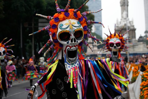 Skulls, flowers and colours: Mexicans remember their loved ones on ‘Day ...