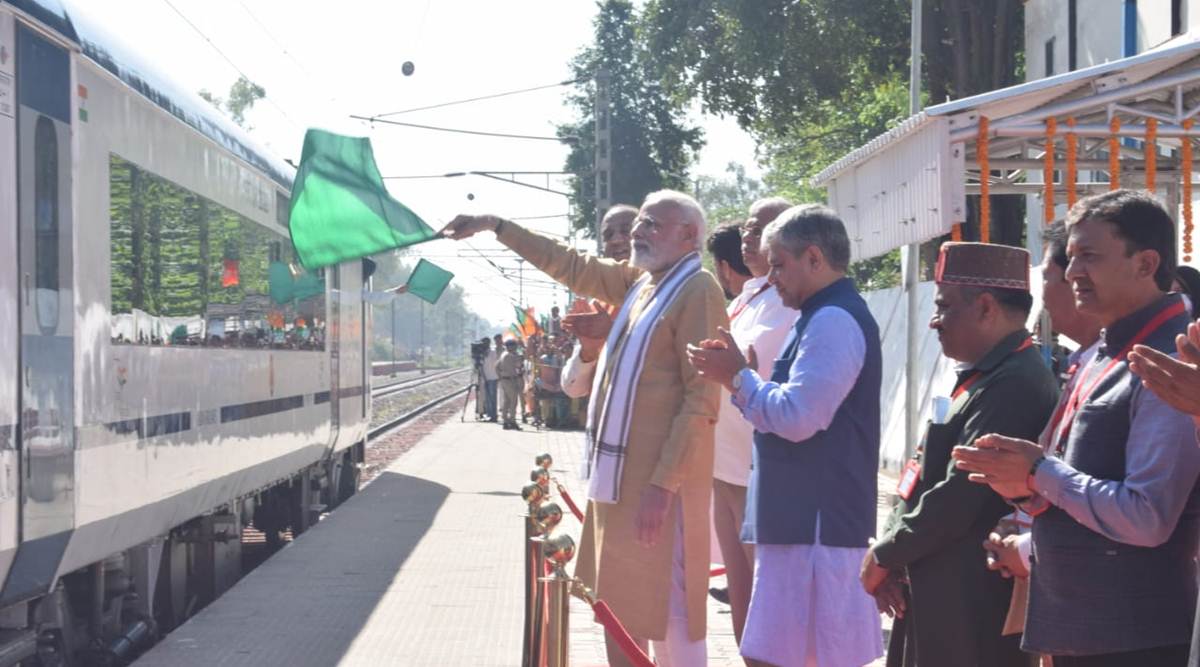 PM Modi flags off Vande Bharat Express from Una