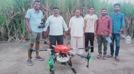 drone Sangli farming, drone use, techonology use in farming, drone use to spray fields