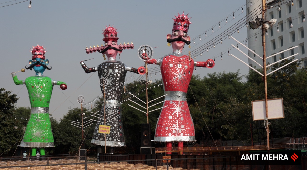 on-dussehra-this-village-in-maharashtra-performs-aarti-of-demon-king-ravan